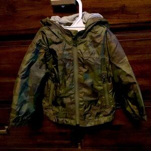 Gap baby camo light jacket windbreaker with hood